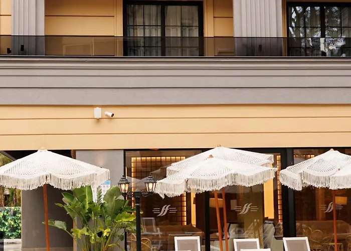 Fafa Sun - Adults Only * Голем