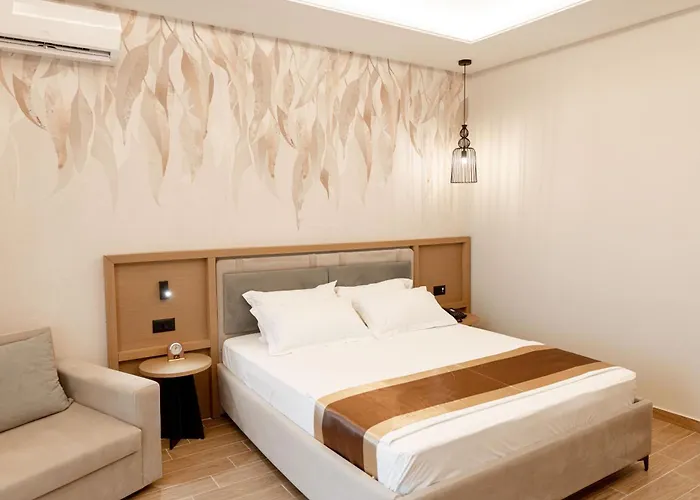 Fafa Sun - Adults Only Hotell Golem (Tirana)