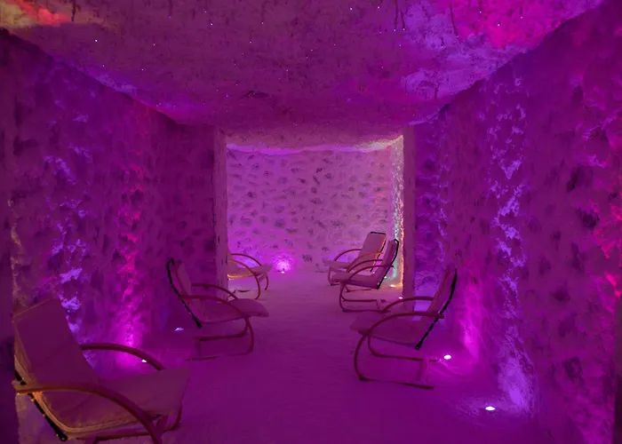 Fafa Sun - Adults Only *